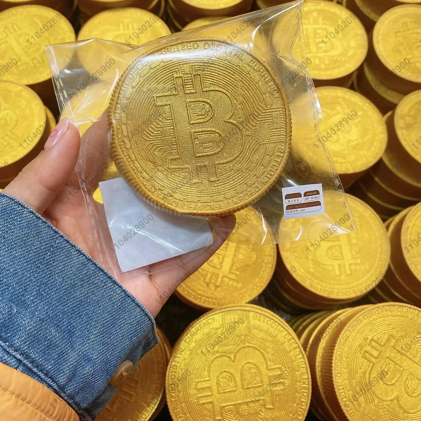 Gold Bitcoin Squeeze Toys Slow Rising Squishy Toy Bitcoin Coin Slow